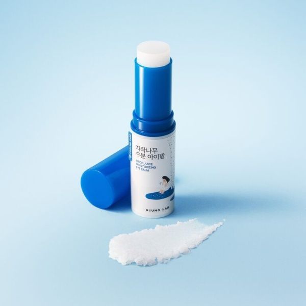 Увлажняющий бальзам для зоны вокруг глаз ROUND LAB Birch Juice Moisturizing Eye Balm, 10 г &mdash; фото