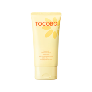 Легкий солнцезащитный лосьон для тела с витамином Е и центеллой Tocobo Vita Soft Daily Sun Lotion SPF50+ PA++++, 150 мл &mdash; фото