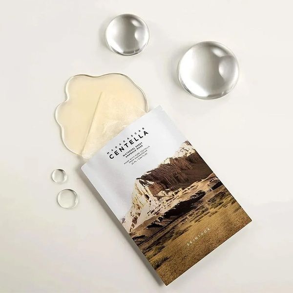 Тканинна маска для обличчя Skin1004 Madagascar Centella Watergel Sheet Ampoule Mask, 25 мл &mdash; фото