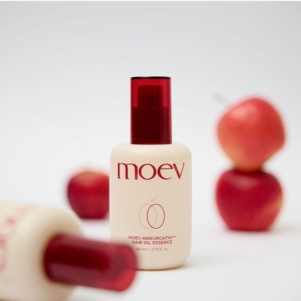 Ароматизированное масло для волос MOEV Annurcatin Hair Oil Essence, 80 мл &mdash; фото