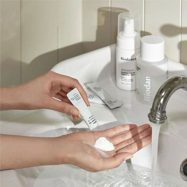 Ензимна пудра для обличчя Biodance Hydro Ceramide Cleansing Powder, 30*1 г &mdash; фото