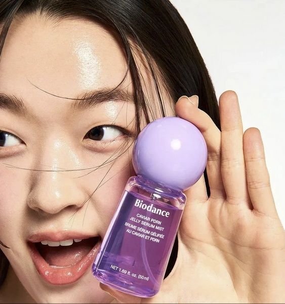 Сироватка-міст з чорної ікри та PDRN для пружності шкіри Biodance Caviar PDRN Jelly Serum Mist, 50 мл &mdash; фото