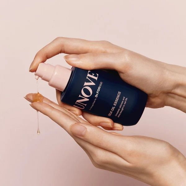 Поживна сироватка для волосся UNOVE Silk Oil Essence, 70 мл &mdash; фото