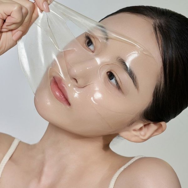 Гідрогелева маска з ніацинамідом Biodance Radiant Vita Niacinamide Real Deep Mask, 34 г &mdash; фото