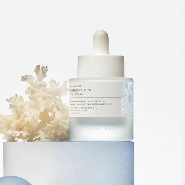 Сироватка для обличчя SKIN1004 Madagascar Centella Matrixyl 10 Boosting Shot Ampoule, 9 мл &mdash; фото